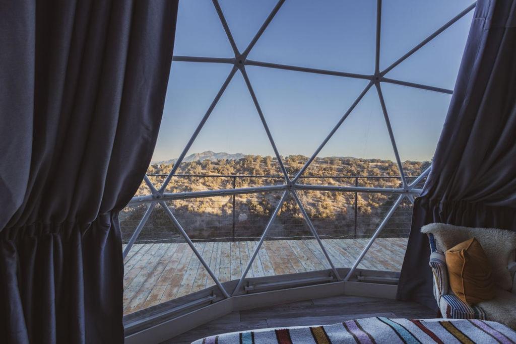 Zia Geo Dome At El Mistico Ranch, Glamping Villa Nogal Exteriör bild